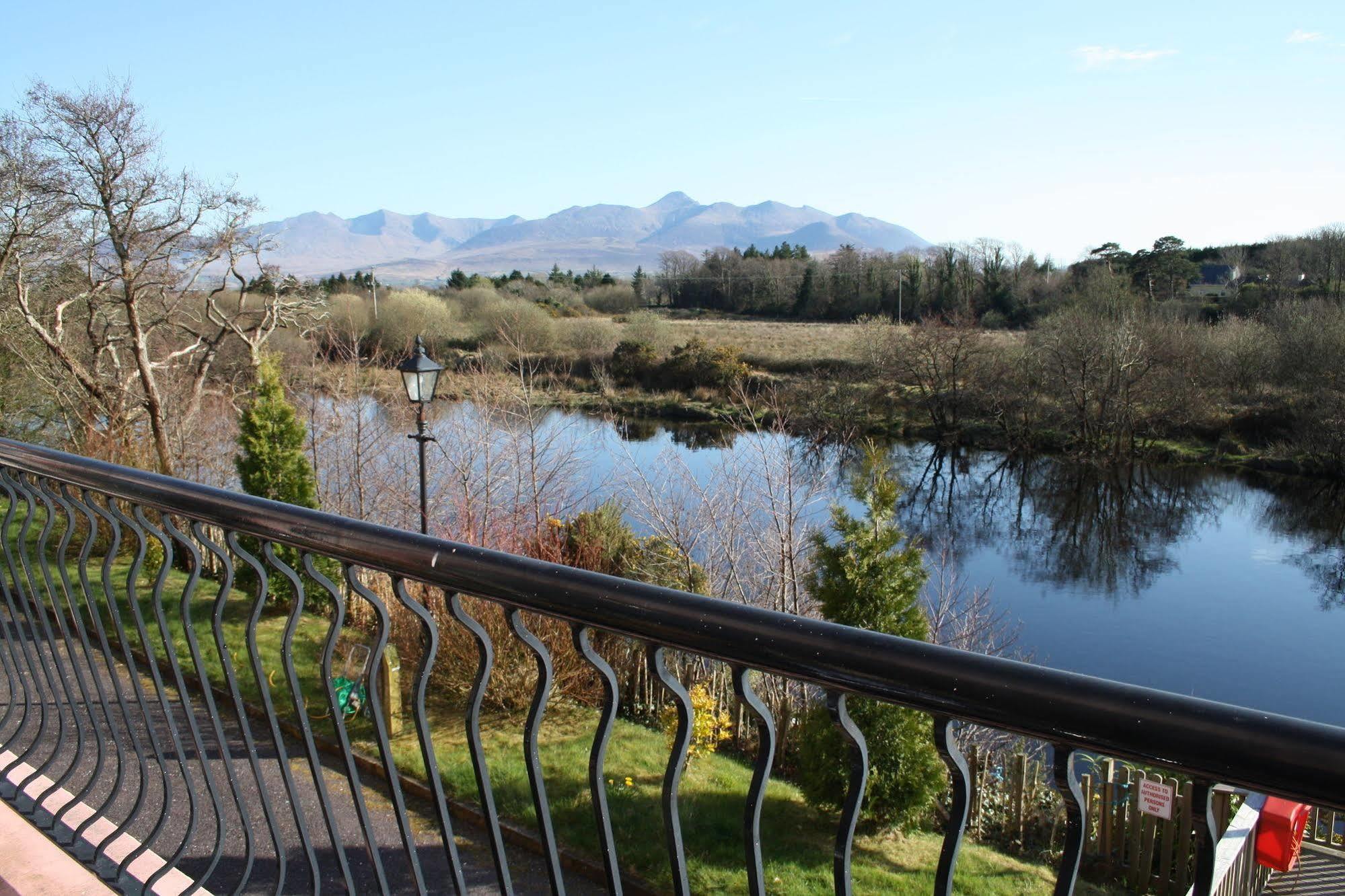 The Grove Lodge Guesthouse Killorglin Bagian luar foto