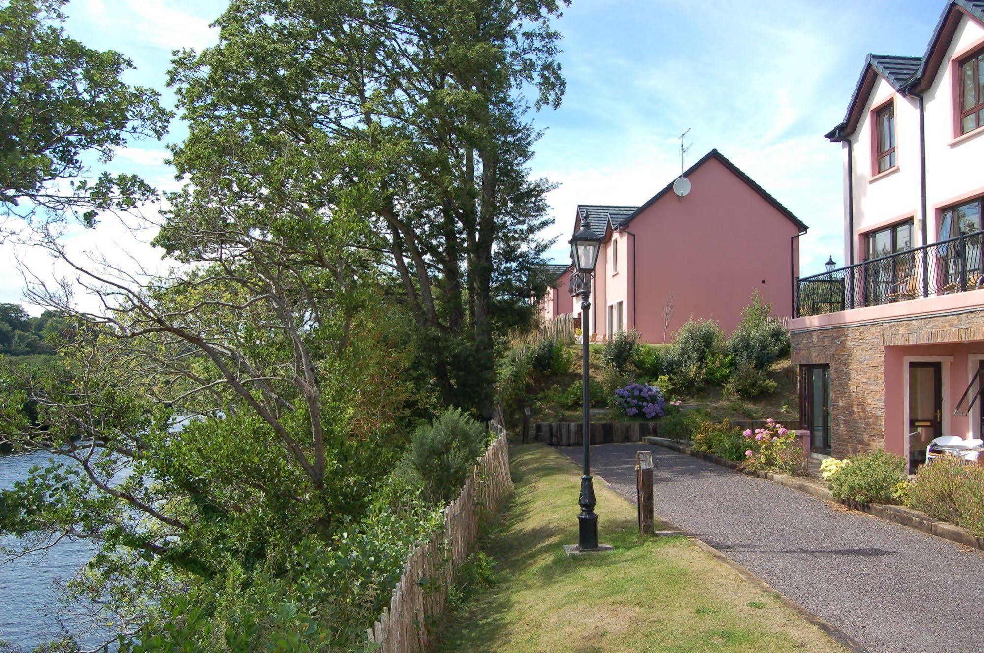 The Grove Lodge Guesthouse Killorglin Bagian luar foto